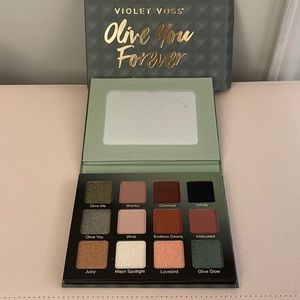 Violet Voss Olive You Forever eyeshadow palette